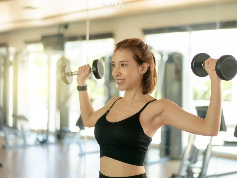 Tập gym đúng cách giúp nữ giới cải thiện vóc dáng, sức khỏe và sự tự tin